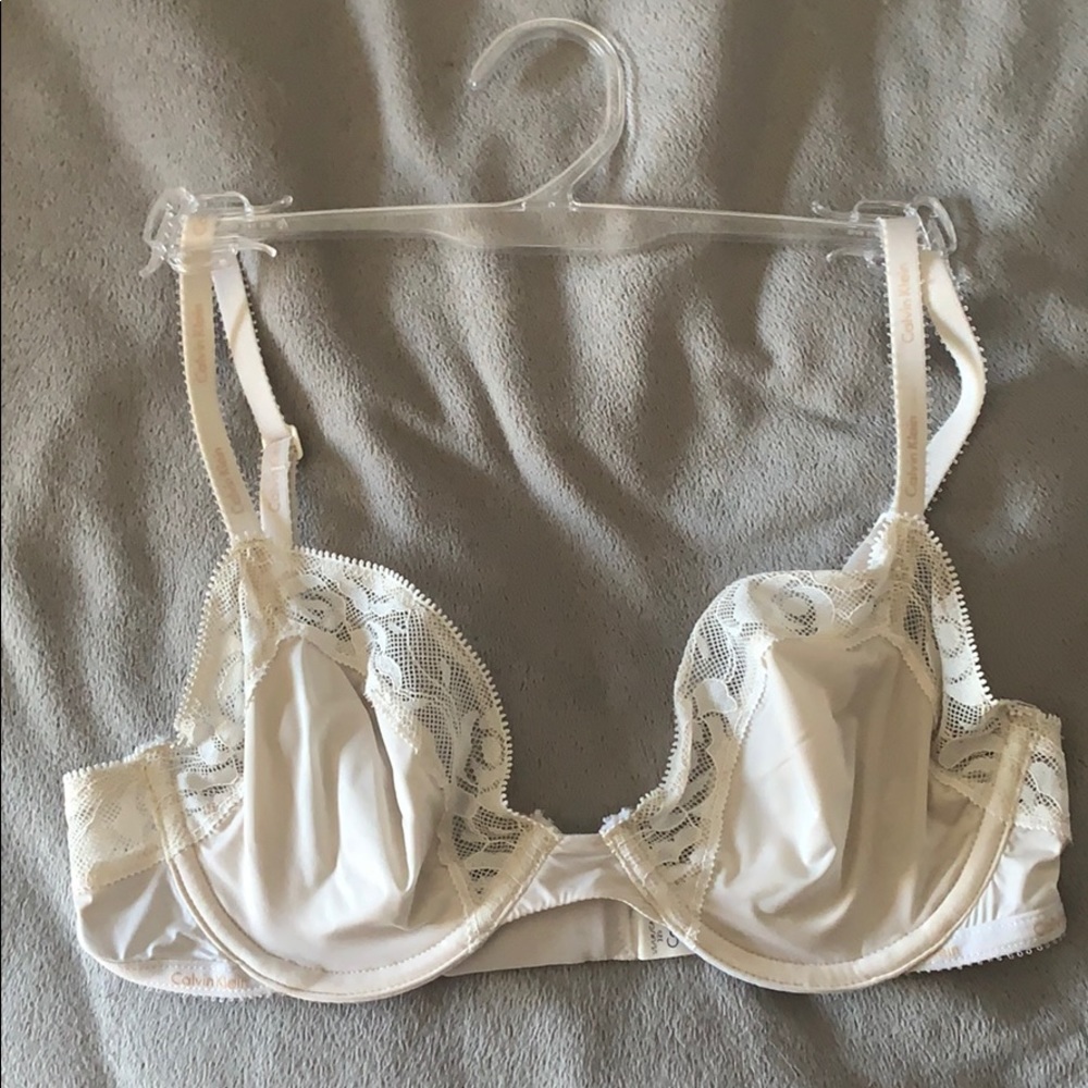 Calvin Klein Bra 32b